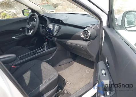 2021 Nissan Kicks Sv Xtronic Cvt из США, поврежденный, VIN 3N1CP5CVXML470495